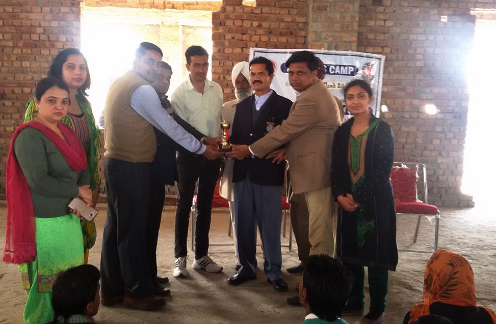 UGICollege's tweet photo. #DSGCE village Ballopur, Lalru has organised seven days NSS Camp (Day 2) from 24th Feb.2016 to 1st March 2016. https://t.co/M1mYHrkFim