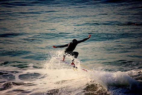 Surfing is a great cardiovascular exercise that keeps your heart pumping throughout it’s duration. 
#surfing
