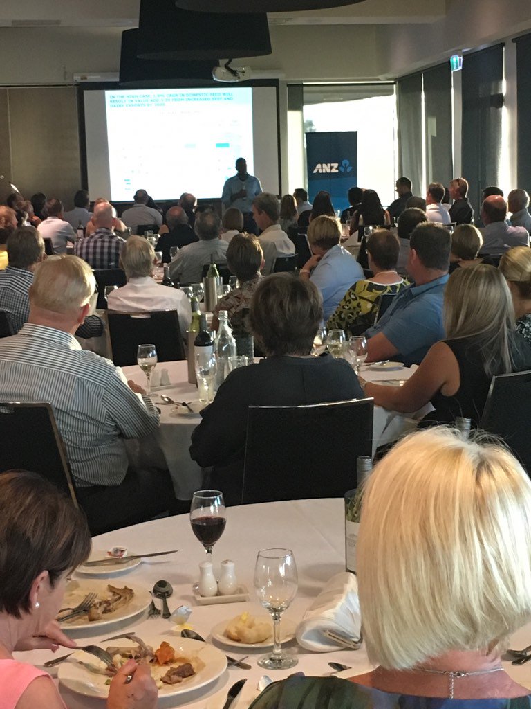 SandraSully123's tweet photo. ANZ shares key insights about the outlook for Australian grain at the Wimmera Field days ANZ dinner in Horsham. https://t.co/IeKNV0f2t6