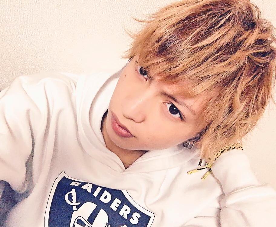 Likes 2; チョモミ
