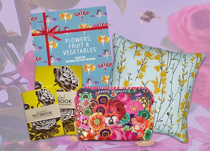 So happy to be apart of <a href="/TEGmagazine/">The English Garden</a> March 2016 issue, #MothersDay article. #notebook theenglishgarden.co.uk/top-picks/thin…