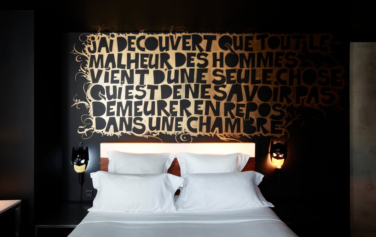 Les hôtels parisiens cool à - de 150 euros la nuit > bit.ly/1Qg4blc