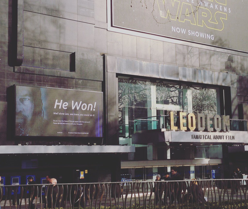 81Stephi's tweet photo. @LeoDiCaprio London Loves You!!! ❤️ https://t.co/WLv087jnEx