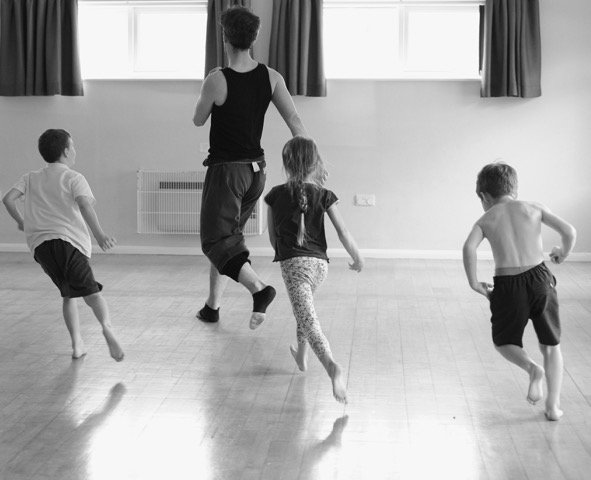 Stacked Wonky Workshops for Children
Dance, film, photography, costume &amp; props
March 29-31
stackedwonky.com