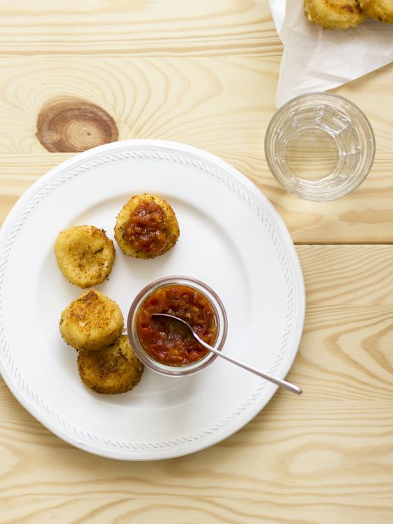SalYMortero's tweet photo. #GastroTip-Croquetas con #mermelada, un toque #dulce y #sabor auténtico con @CallasConfiture https://t.co/MgfKqPJa0R https://t.co/pfSoHxkONm