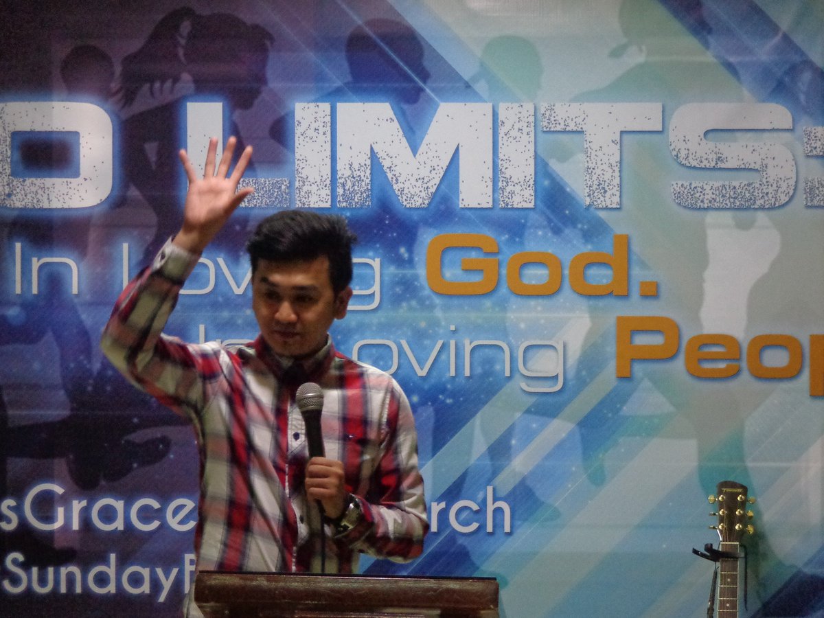 GraceOfGodCC's tweet photo. "The best thing to do when you are young is to serve God." - Ps. Sanjay Reyes
#GGCCYouthService https://t.co/uqPrxEnVUn