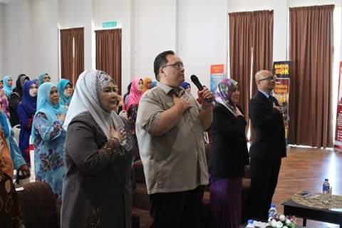 lppkn_pp's tweet photo. @AnjliDoshi ,@norlasiah1958 
Prog usahawan wanita 29 feb.16 di lppkn p.pinang anjuran jpw dn lppkn https://t.co/7UDMlWb7Av