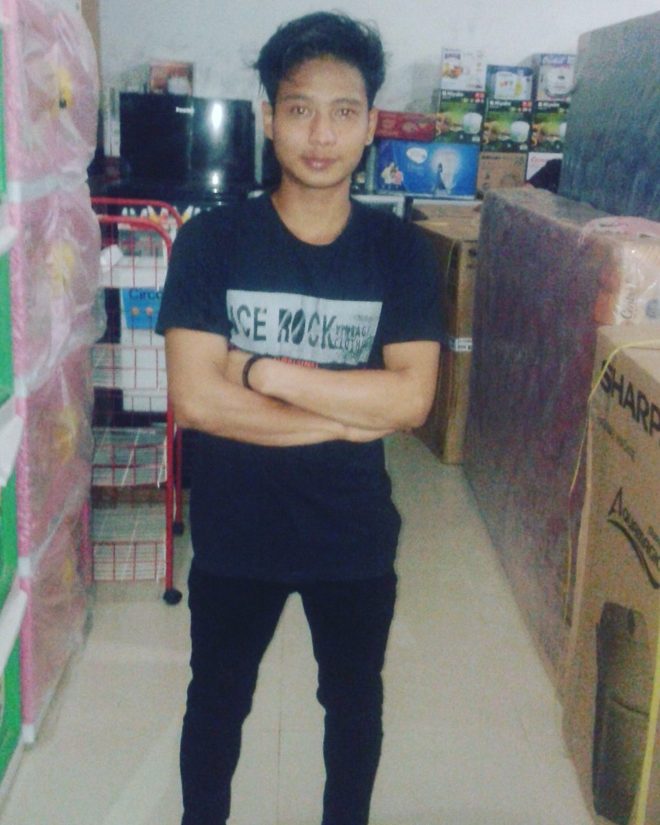 ipankrezza's tweet image. Lgi cari pacar !!!