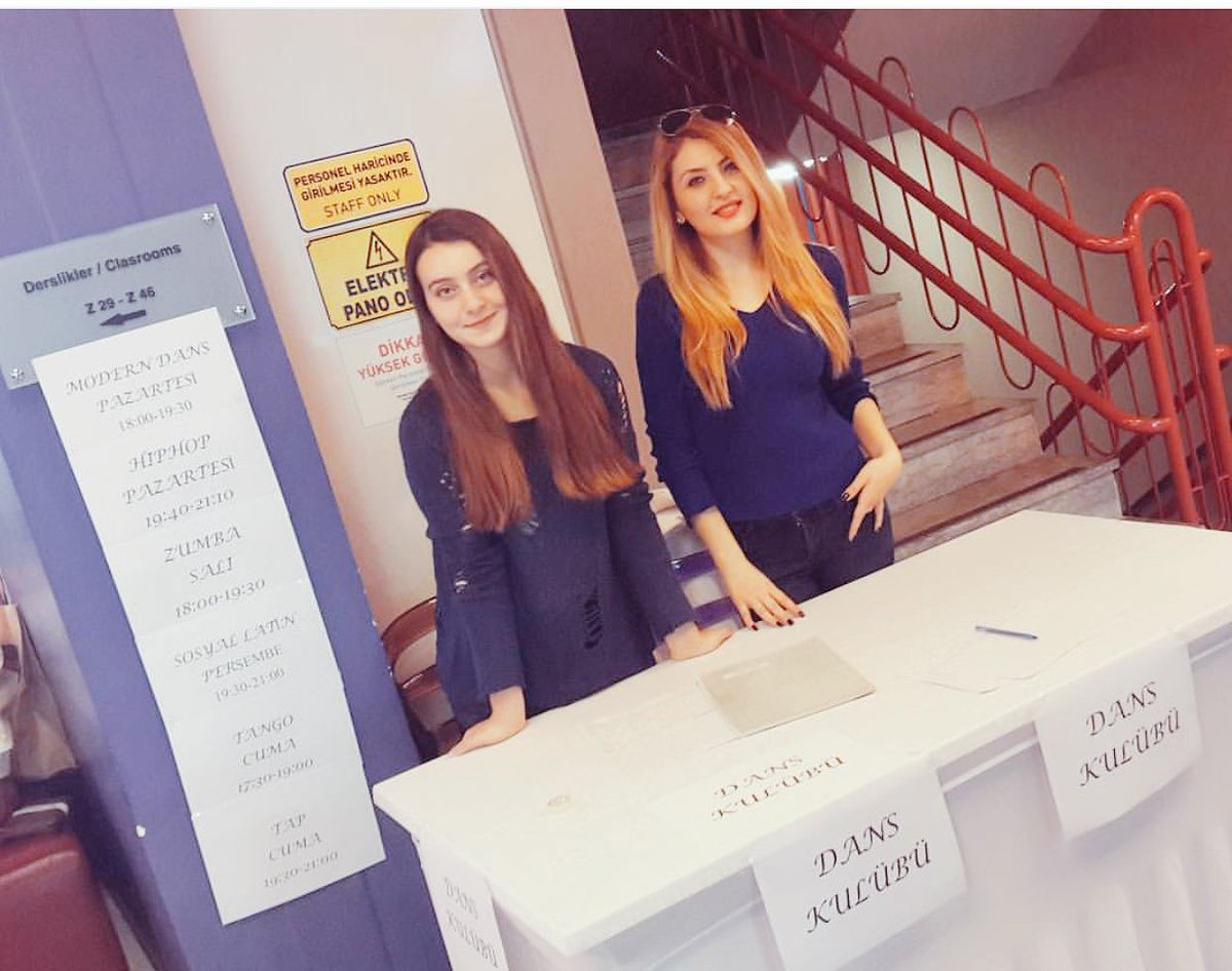 Kuzey ve Çarşı kampüslerde standlarımız hazır 🙂🙂kayıtlar için bekliyoruz 🙃😊💃