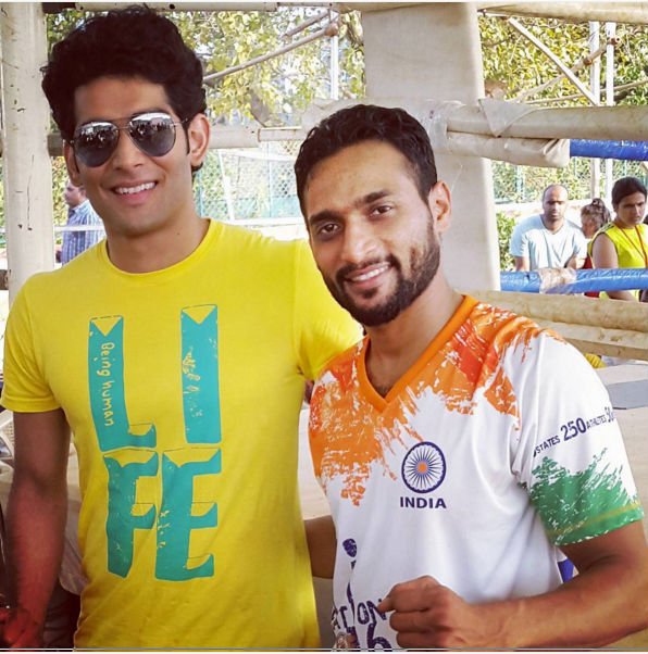 aabhagupta5's tweet photo. Waah!!!😍😘@Priyanshujora Wat a Spark..LOOKING Absolutely Exotic..Hndsm:) n really r u learning Boxing? #RockTheWorld👍 https://t.co/nolxknbjZC
