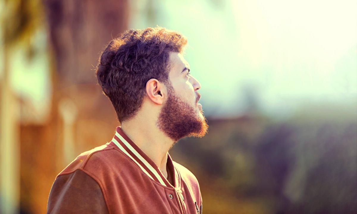 FidroRecords's tweet photo. #me #sunshine #beard #beardlife https://t.co/1KyphcSfwp