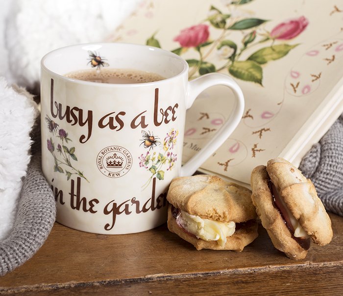 EnglishTable's tweet photo. Curl up with a book and a cuppa, #WorldBookDay isn't just for children. https://t.co/Q4athKJGBJ