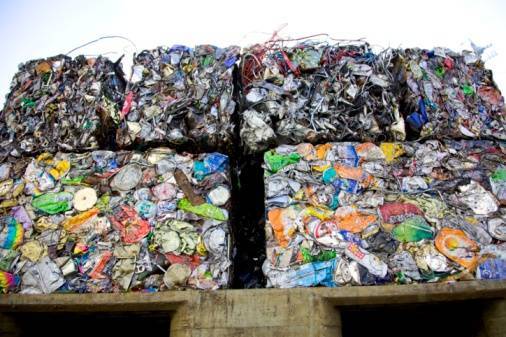 PhoenixCompact's tweet image. Here's why maintaining and improving waste efficiency is vital for your business...bit.ly/1QQ7wdW