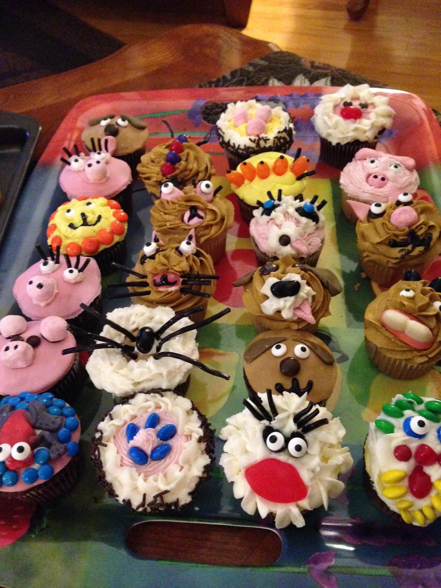 Cupcakes at Best Western Brantford after 11am to raise money for Brant SPCA. Donated by employees.
