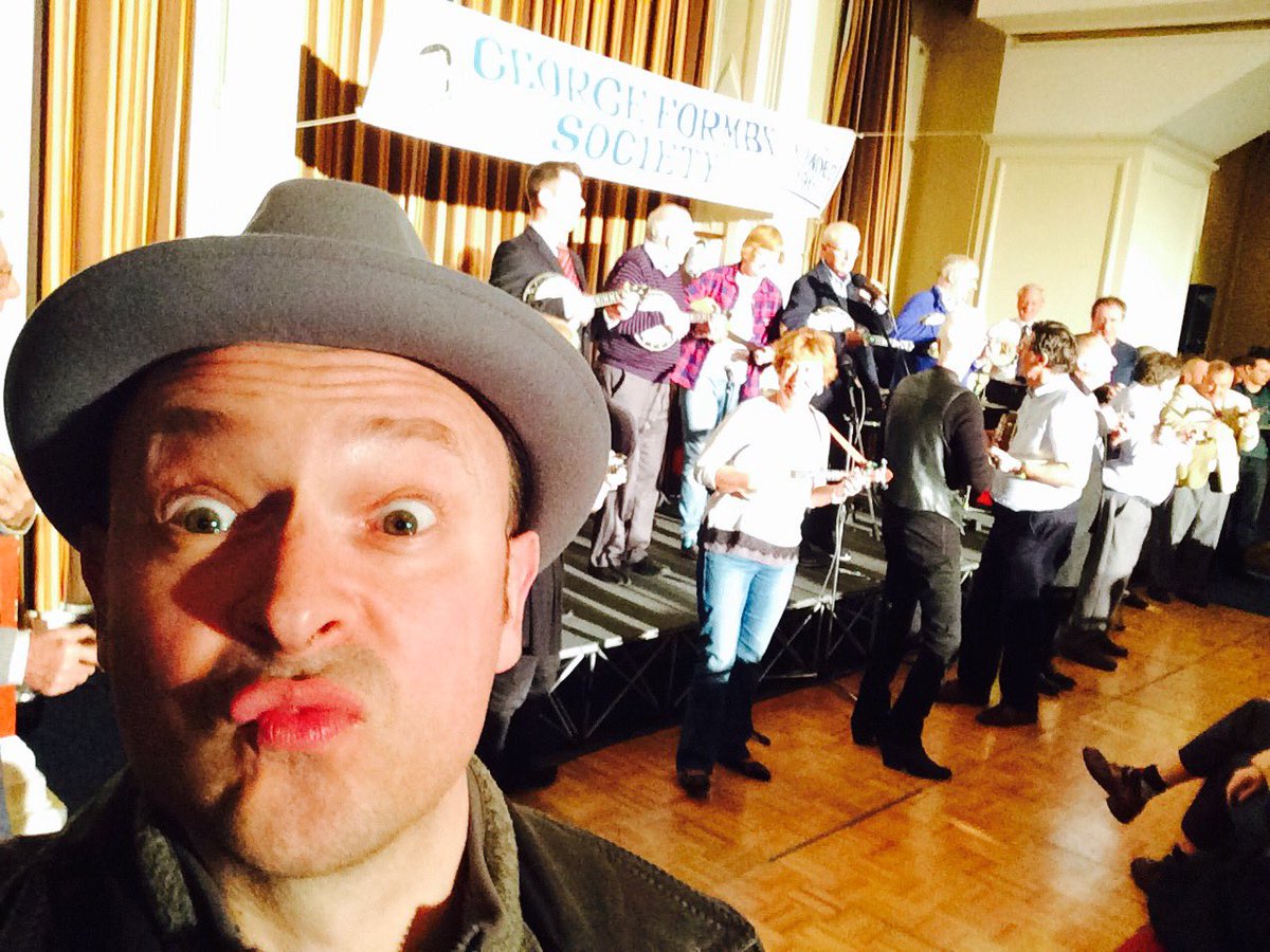 BobbyTwitKemp's tweet photo. Great fun last night @ the George Formby convention in Blackpool...  "Mother!!"   ;).  UB x  ===>>   ( o)==:: https://t.co/DirGNDPxPS