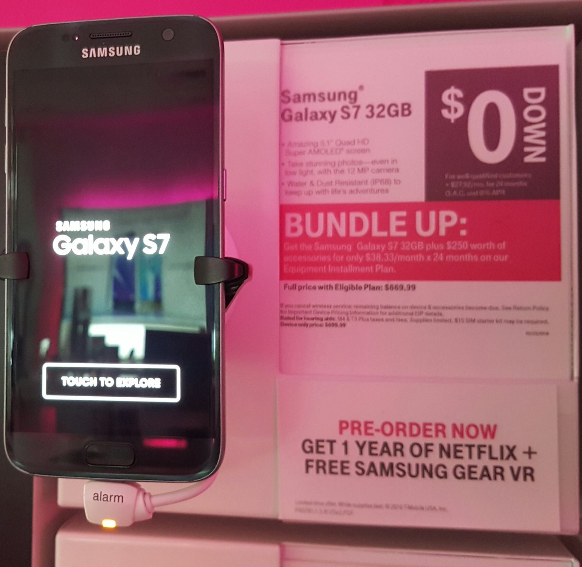 b_stafford580F's tweet photo. Not a bad treat to come back to! #orderingtoday @SamsungMobileUS #GS7 #GS7edge https://t.co/b2yWWpgx7M