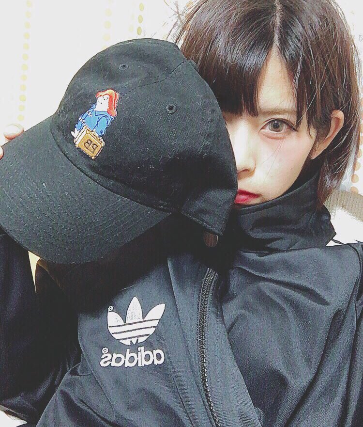 PKMi__721's tweet photo. 仲良くなってくれる人いませんか~ 🔹
気になった方お迎えいきます。

#selfie #韓国 #らぶりつ #adidas #雰囲気好きな人RT #HOTSTYLE #拡散希望 #96年生 #ulzzangmedia https://t.co/ek3b8pAJLL