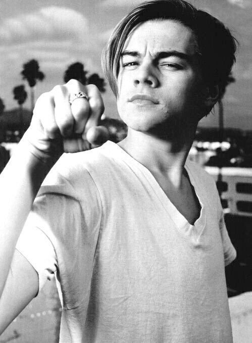 loveinpicsbysib's tweet photo. Leonardo deserves an Oscar for his face https://t.co/ZhS2eQOwKU
