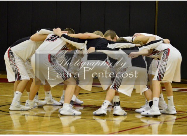 CooperWall03's tweet image. This is the week we have all been training for! #SectionalWeek #family #blessup