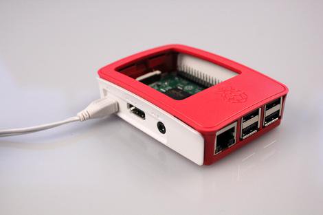 ZDNET's tweet photo. Why Android and even Windows might make it onto the Raspberry Pi 3 https://t.co/OyyblBWE1G @NickJHeath https://t.co/u4wwVz58b0