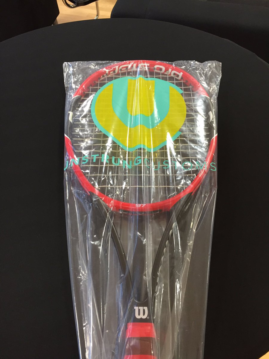 DaveOhare90's tweet photo. Massive thanks @UnstrungCustoms for the quick turn around and getting my rackets done ahead of D Cup #getunstrung https://t.co/itySfbRUBJ