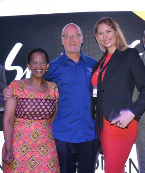 MissMultiverse's tweet image. Great to meet SA Minister Tourism Mr. Hanekom &amp;amp; talk about #MissMultiverse TV #SouthAfrica @LiindaGrandia