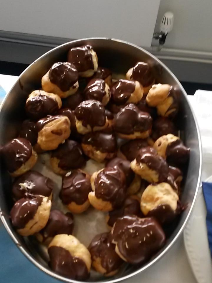ideas4learning's tweet photo. Meeting Technologies for Business event at IoW College, lunch provided by the students. Here's pudding https://t.co/lwS2qJnwPS