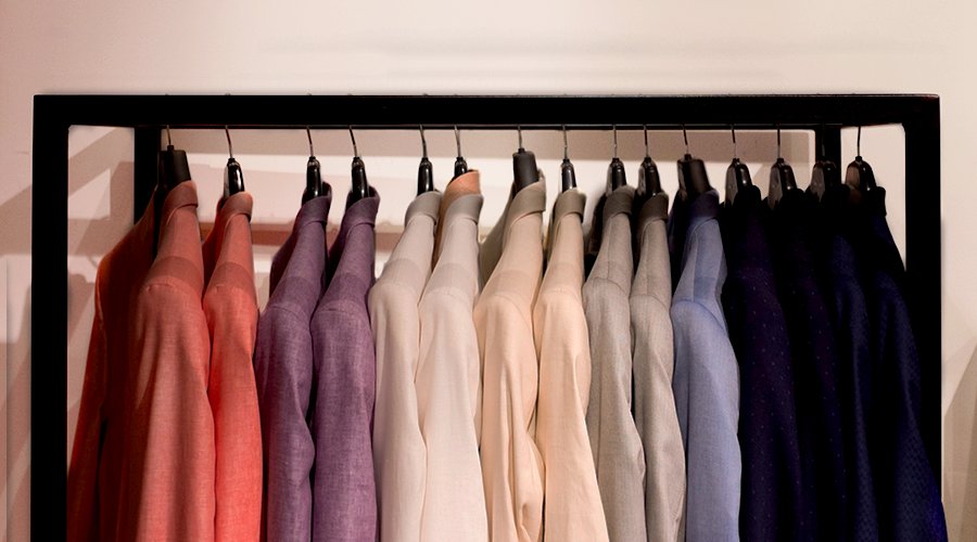 Abasto_Shopping's tweet photo. ¿Qué color vas a elegir? ¡Pasá por nuestro local de @lacroixarg de nivel PB! https://t.co/RfqVZaimws