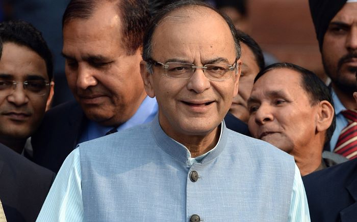 India unveils fire-fighting budget to placate voters, sustain growth dlvr.it/Kf7QMx