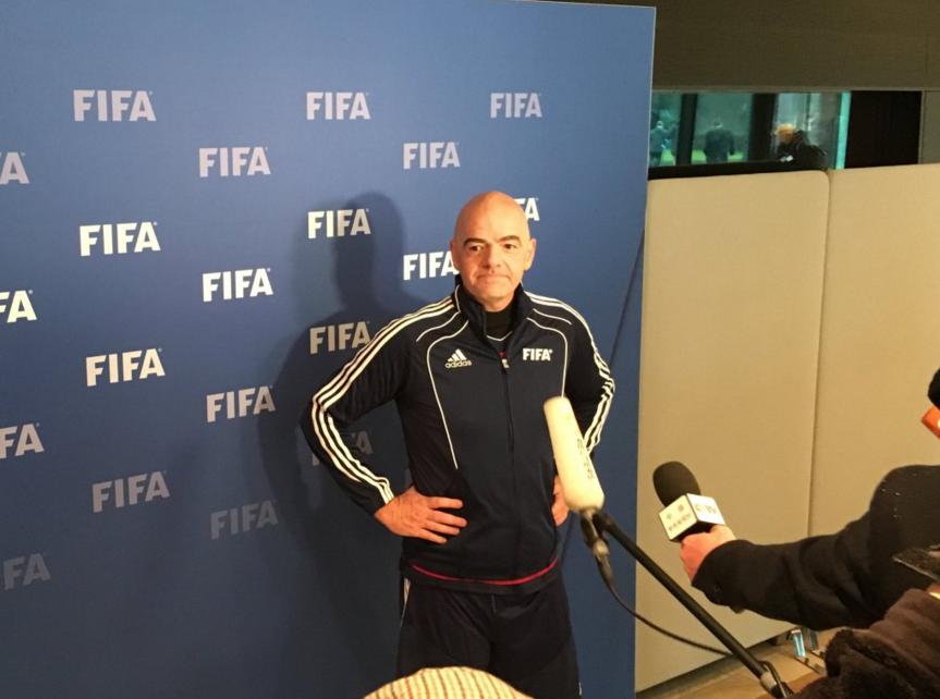 blogtimedefora's tweet photo. Presidente da Fifa “bate racha” no primeiro dia de trabalho https://t.co/GJi6XJ9FfK https://t.co/3Q0Y3Nz3O6