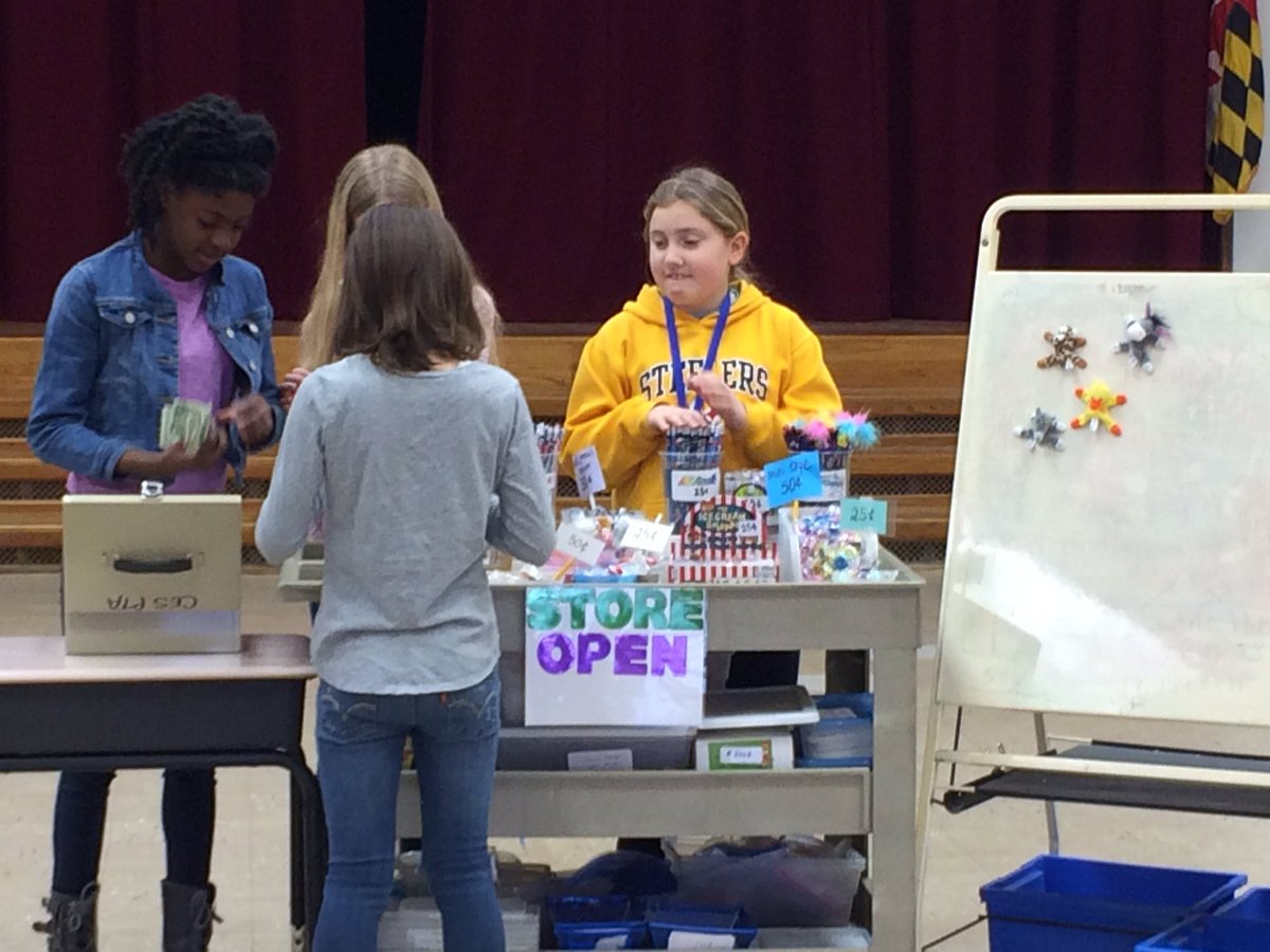 Lmiller2Linda's tweet photo. The CES school store is open!  Run by PTA &amp; student council. https://t.co/FuTFSCJZoO