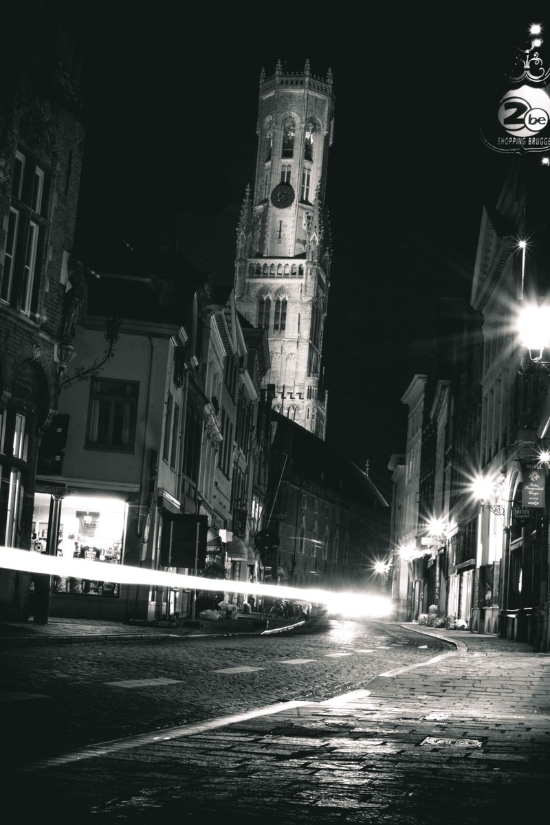 BruggeLeeft's tweet photo. Nieuwe foto's van Jaro De Taye uit @viveshogeschool voor de fotowedstrijd van #Brugge Studentenstad! https://t.co/l9ryODnxnb
