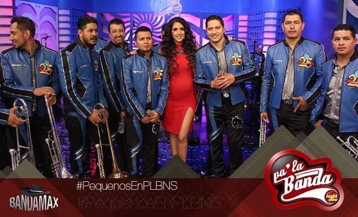 ClubOficial3's tweet photo. Hoy a las 9pm no te pierdas a @PequenosMusical  @cynthia_uriastv  #PequenosEnPLBNS @ChesRecarga2 👏🏻 https://t.co/KqLq8QyNkj