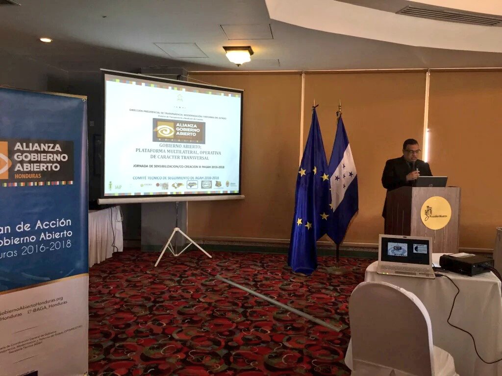 MP_Honduras's tweet photo. #MP participa en Jornada de Sensibilización del III Plan de Acción de Gobierno Abierto de Honduras 2016-2018 https://t.co/wDDl7y9sU0