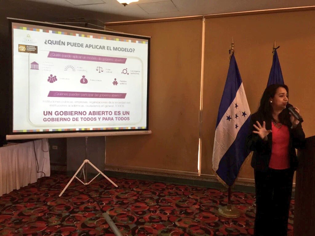 MP_Honduras's tweet photo. #MP participa en Jornada de Sensibilización del III Plan de Acción de Gobierno Abierto de Honduras 2016-2018 https://t.co/wDDl7y9sU0