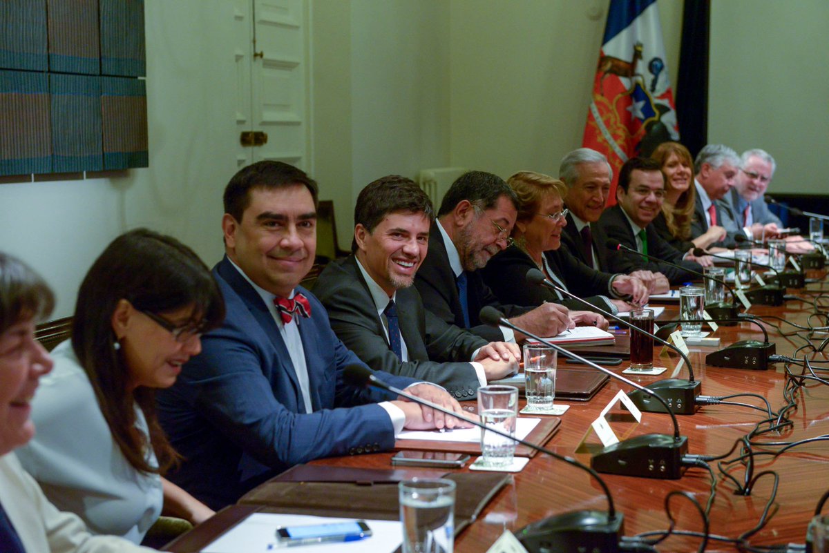 voceriagobierno's tweet photo. “La Presidenta nos llamó a trabajar en equipo para mejorar la calidad de vida de tod@s”, Min @marcelodiazd https://t.co/GJhfiSDTOW