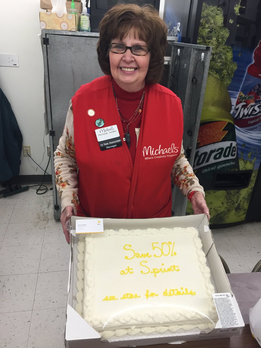 JetmobileMaple's tweet photo. Michael's Employees get a hefty discount at Sprint. Cake is good food. #sprint #michaels #samsung #iphone #jetmobile https://t.co/4dB2hNTeIr