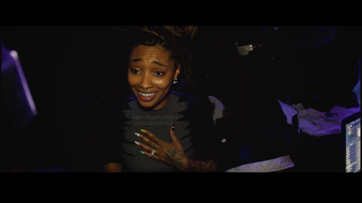 TeezySooSkep's tweet photo. Friday Night w/ @DutchessofInk

#CIAA2016 #CIAAWeekend2016 
#CIAAGYMJAM https://t.co/5f3cr2S7Nl