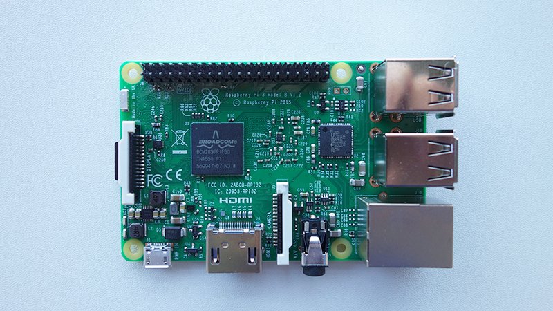 lifehacker's tweet image. The Raspberry Pi 3 is here, and it&apos;s awesome! Here&apos;s everything you need to know: lifehac.kr/Uj3kjyf