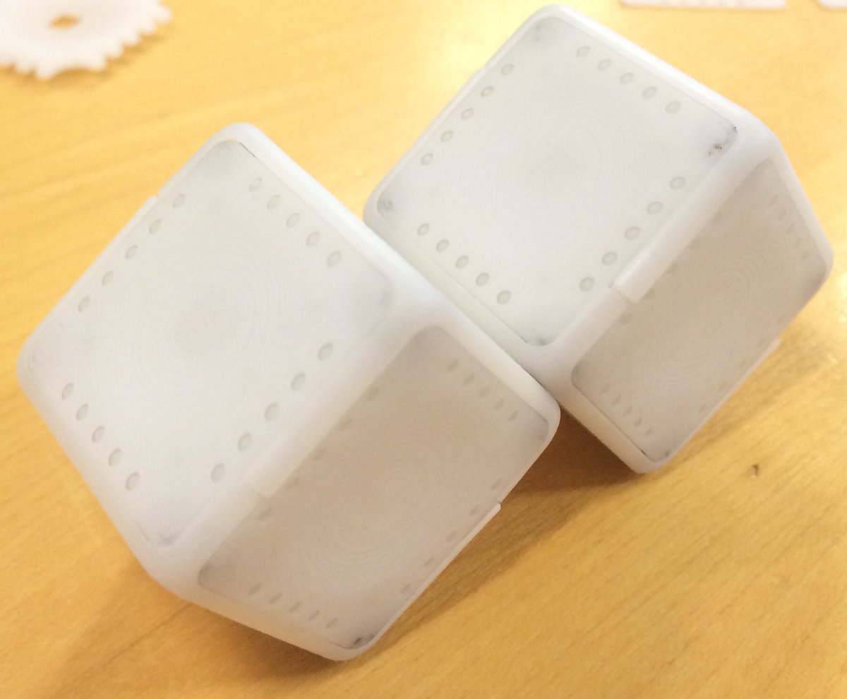 The last #3dprinting #prototypes by the awesome guys @ProtoLabs ❤️ Looking forward to moving to #beta 💪🏻