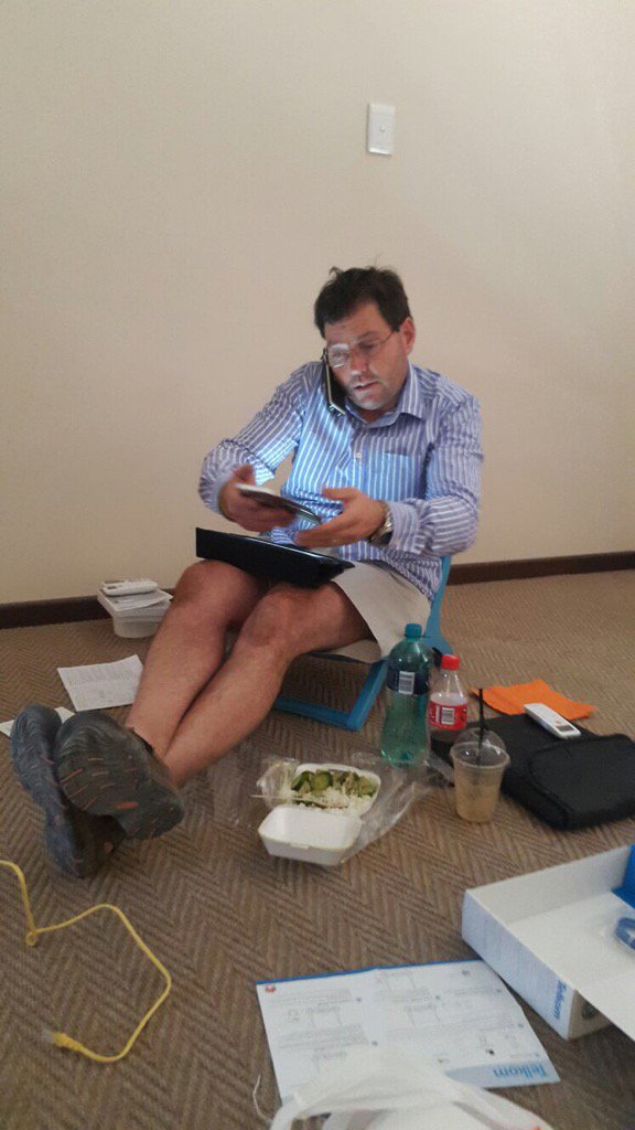 On phone to #telkom for 5.5 hrs,  coffee from 0730, lunch on floor , they are utterly useless #villatarentaal