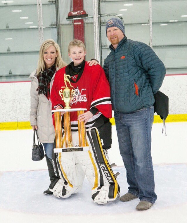 TweetHockeyMom's tweet photo. Proud of you &amp; all of the #bozemanicedogs @bendytendy_00 
What a day! #proudparents #goalie https://t.co/yPs6ON2i1J