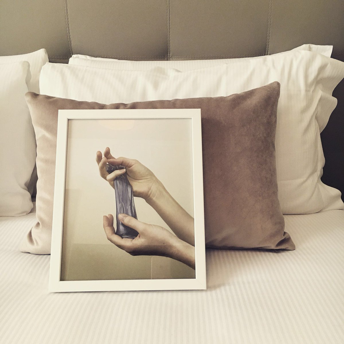 Studio_Pivot's tweet image. #TOMORROW | #GAZEOUT | #art #UNCONVENTIONALART #photography #photographystudent #Rome #artintown