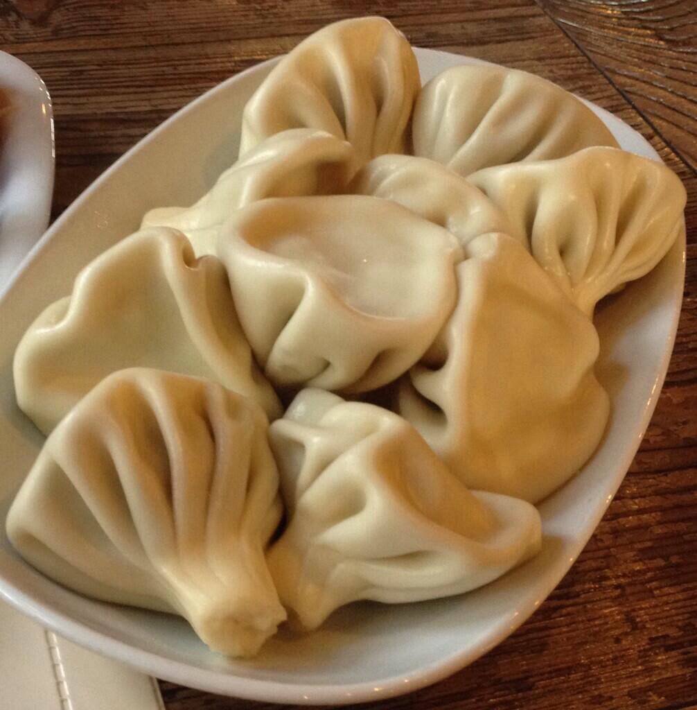 avaza1972's tweet image. 31% опрошенных в Грузии короной грузинской кухни назвали сациви. Хинкали на втором месте - 29%. Для меня на первом.👀