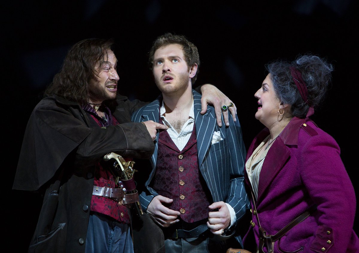 ScottishOpera's tweet photo. Happy #LeapDay! Spare a thought for Frederic from Pirates of Penzance, whose birthday it is today. #PoorWanderingOne https://t.co/9tA6LYSTri