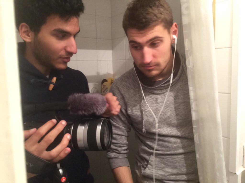 New_Wave_Prod's tweet photo. Ayoub: on est un peu à l'étroit ici, non ?
Thomas: Effectivement... https://t.co/wSHonQqeP8