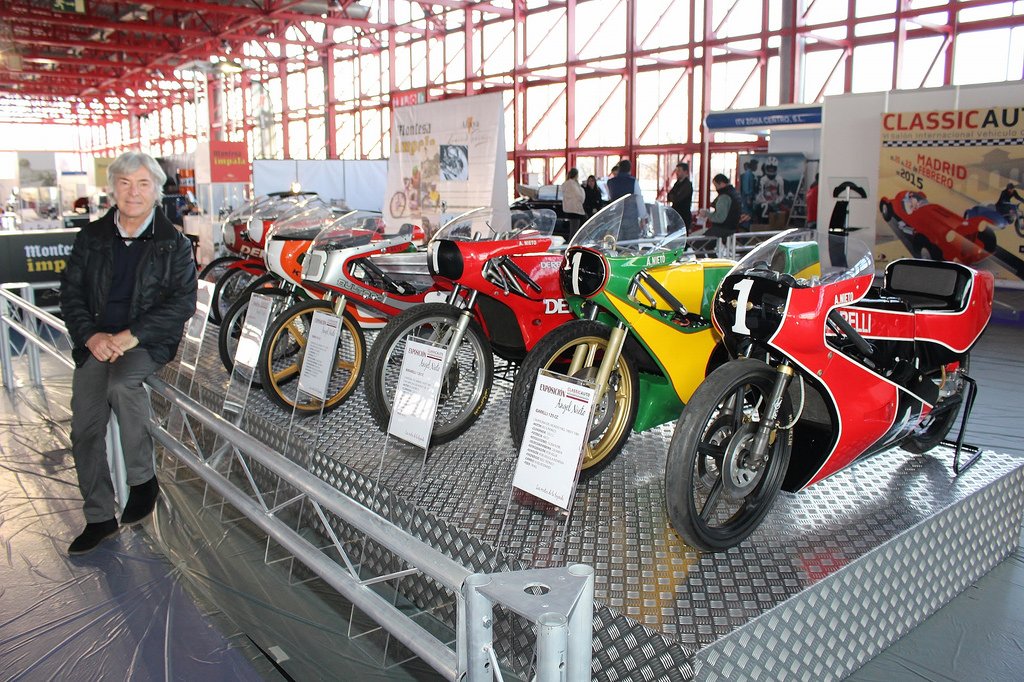 MotoMadrid's tweet photo. El pasado fin de semana se celebró #ClassicAuto2016. Muchas motos de época se dieron cita. https://t.co/WljdkAY6rZ https://t.co/mppsfmib48