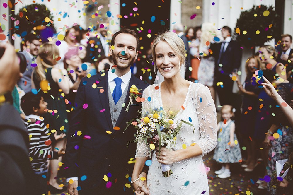 RockMyWedding's tweet image. Gorgeous images from @AThingLikeThat_ and a stunning @jennypackham 'Tuberose' gown rockmywedding.co.uk/sarah-paul-2/