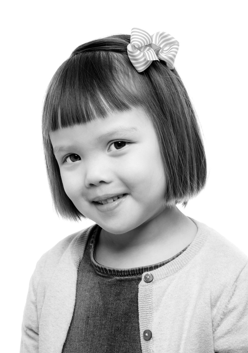 andrewrank2's tweet photo. A few recent shots of lovely families and children https://t.co/gRZwiiLxSt