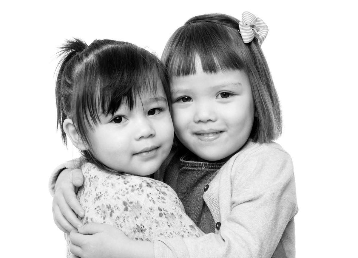 andrewrank2's tweet photo. A few recent shots of lovely families and children https://t.co/gRZwiiLxSt
